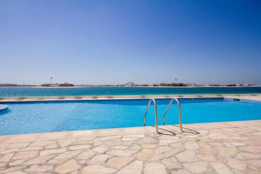 Apartment Azizi Mina Residence, 180 Seaview In Palm Jumeirah *