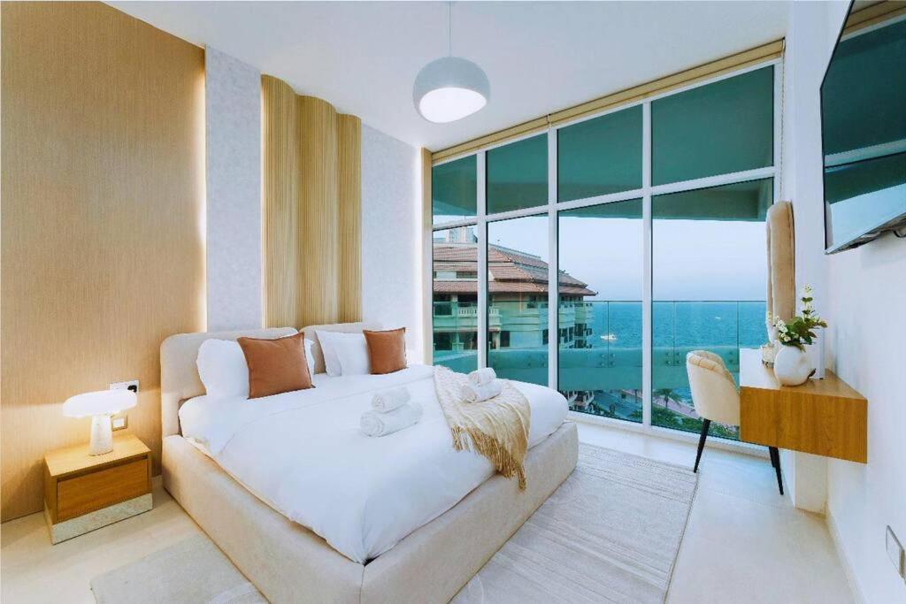 Azizi Mina Residence, 180 Seaview In Palm Jumeirah Apartment