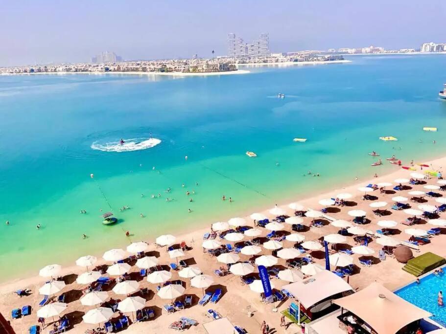 Apartment Azizi Mina Residence, 180 Seaview In Palm Jumeirah