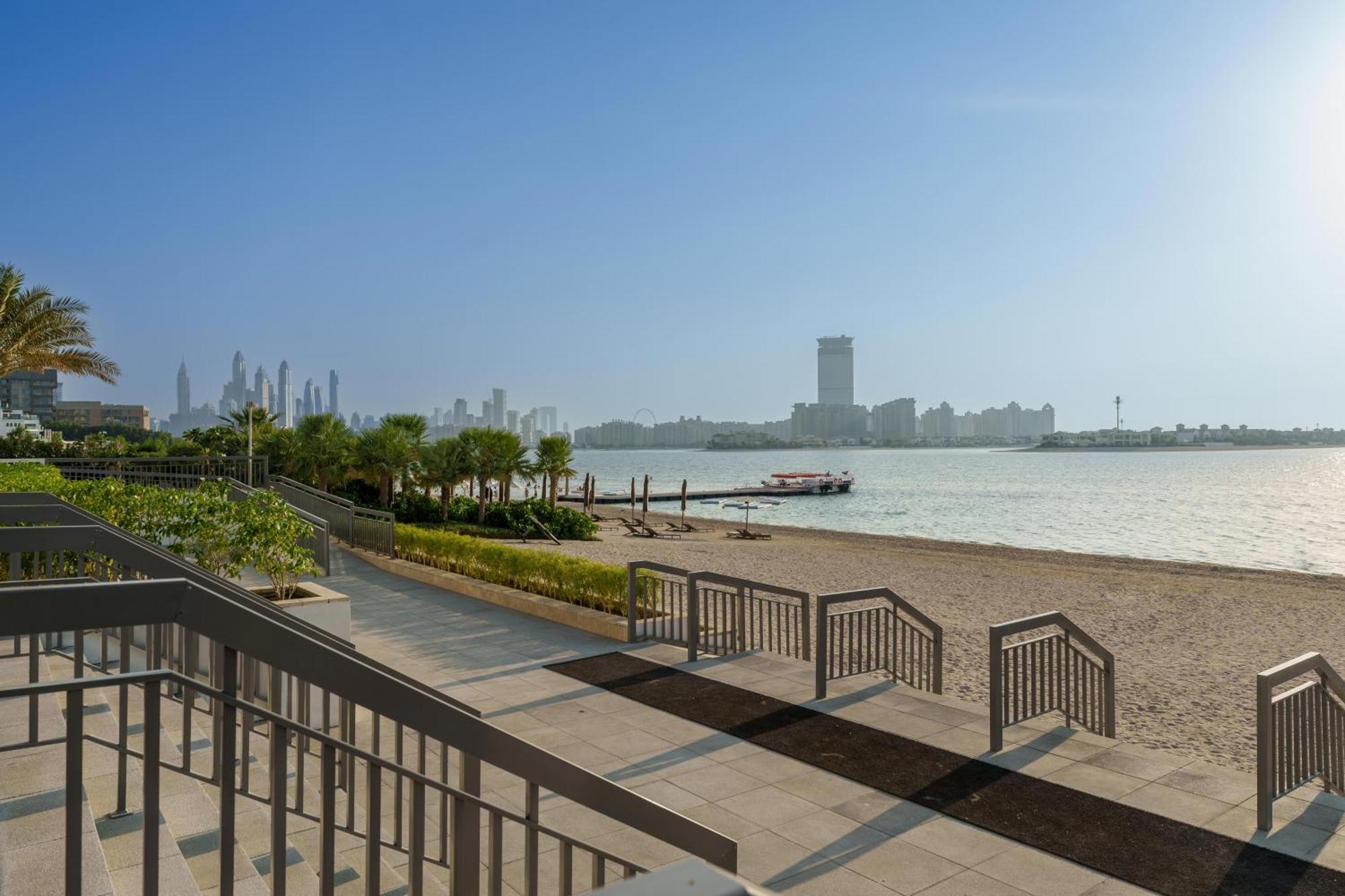 Apartment Dejaview Luxury With Private Terrace, Burj & Sea View