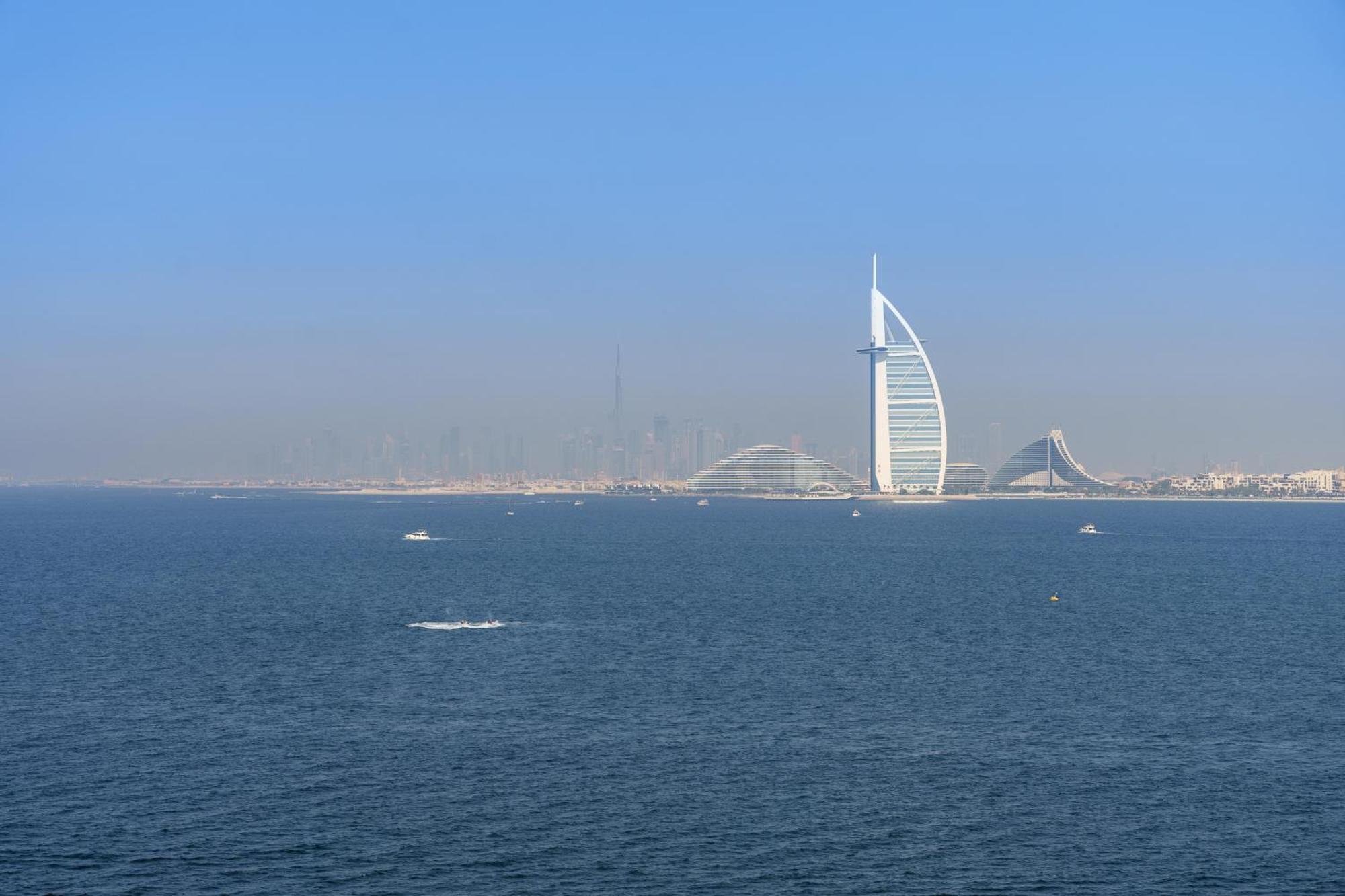 Appartamento Dejaview Luxury With Private Terrace, Burj & Sea View *